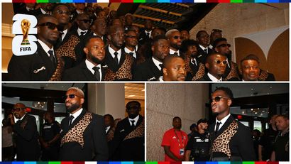  DR Congo players arrive at the hotel in Houston (©IMAGN IMAGES via Reuters/Maria Lysaker)