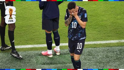 Almiron in disbelief after being sent off (©Stu Forster/Getty Images)