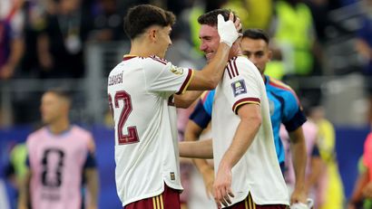 Cubarsi & Laporte - recently at the World Cup, soon at Camp Nou? (©Richard Sellers/Sportsphoto/Allstar via Getty Images)