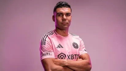 Casemiro in Inter Miami shirt (©InterMiamiFC)