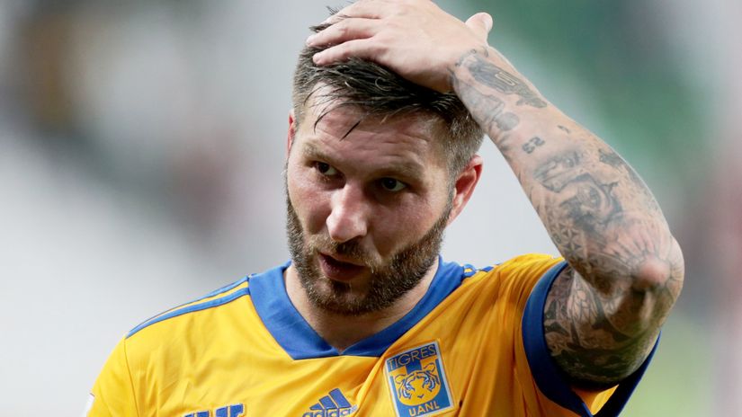 Andre-Pierre Gignac in a Tigres shirt (©Reuters)