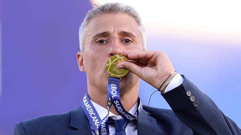 Hernan Crespo is the new Sao Paulo coach (©Reuters)