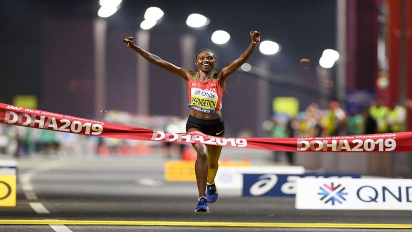 Ruth Chepngetich celebrates winning the Dubai Marathon in 2019 © Dubai Marathon