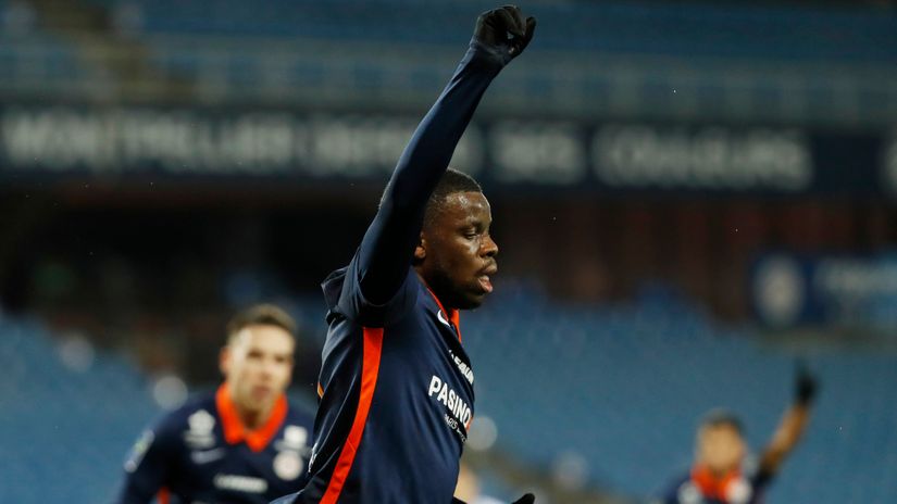 Stephy Mavididi on the double (©Reuters)