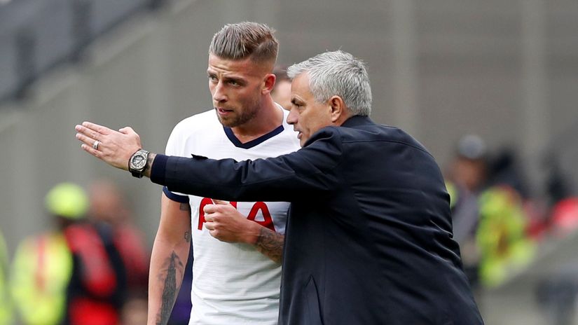 Alderweireld & Mourinho (©David Klein/Gallo Images)