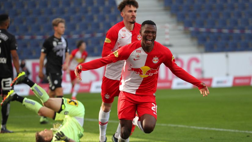 Patson Daka celebrating one of his three goals on Sunday (Chris Bauer/SEPA.Media /Getty Images)