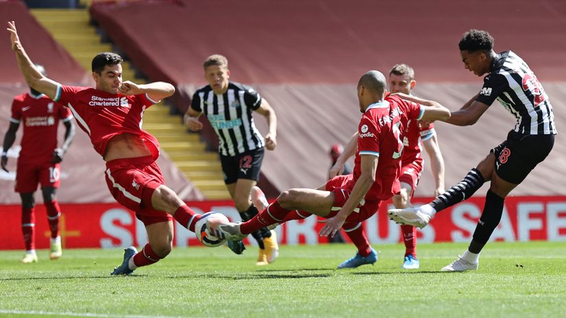 Willock strikes to break Liverpool hearts (©AFP)
