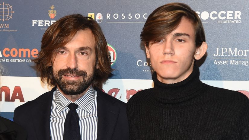 Andrea and Nicolo Pirlo (©AFP)