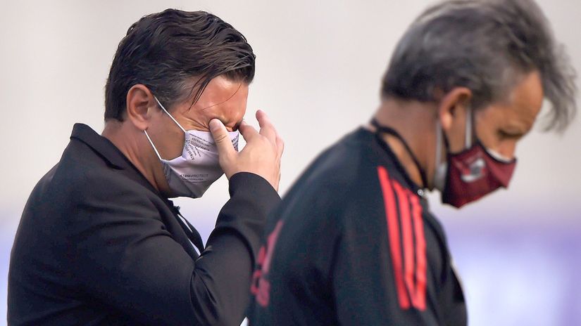 River Plate coach Marcelo Gallardo in tears (©Daniel Munoz - Pool/Getty Images)
