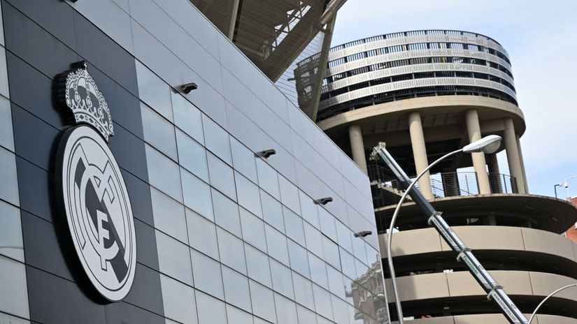 Rebuilding at Estadio Santiago Bernabeu in Madrid (©AFP)