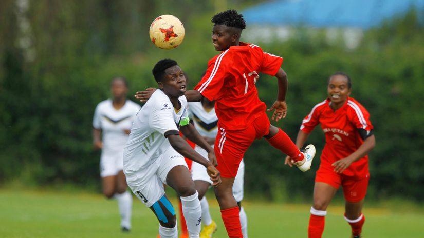 Ulinzi Starlets Neddy Atieno (L) challenge Thika Queens Lucy Gladys during their Women premier league match on December 13, 2020 at Utalii Grounds © Mozzart Sport