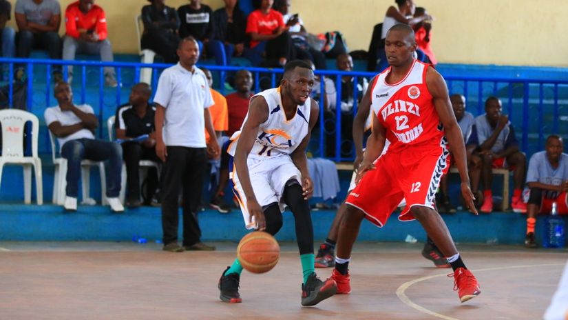 Ulinzi Warriors' Antonio Bwire in action against Kenya College of Accountancy- University (KCA-U) at Nyayo Indoor Arena © Courtesy 