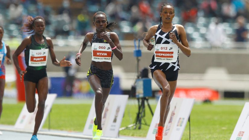 Beatrice Chepkoech leads Hyvin Kiyeng at the Tokyo Olmpics trials at Kasasarani
