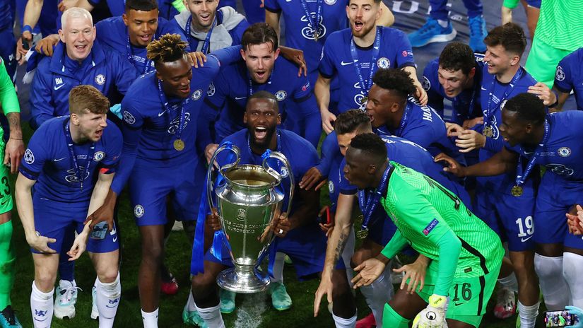 Rudiger celebrating the Champions League title with his teammates (©AFP)