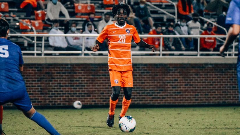 Philip Mayaka  © Clemson Soccer