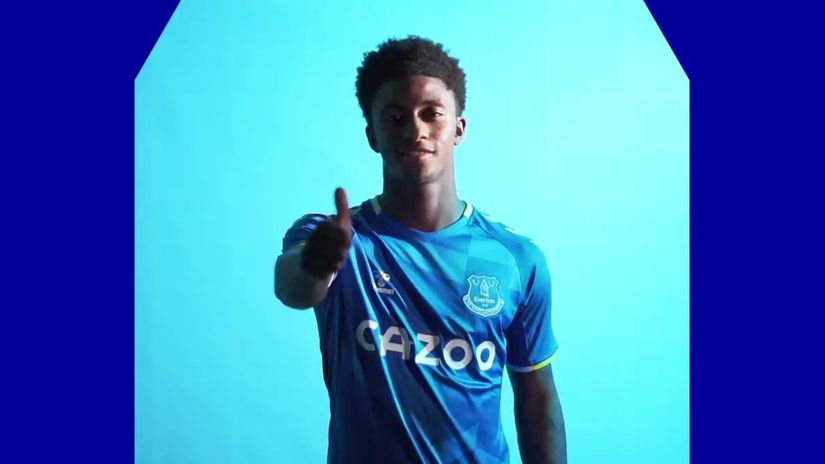Demarai Grey (©twitter.com/Everton)