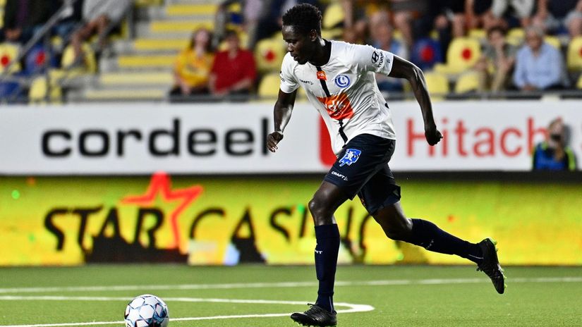 Joseph Okumu in action © KAA Gent
