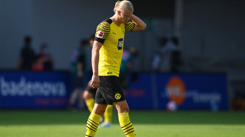 Disappointed Haaland after Freiburg defeat (©Matthias Hangst/Getty Images)
