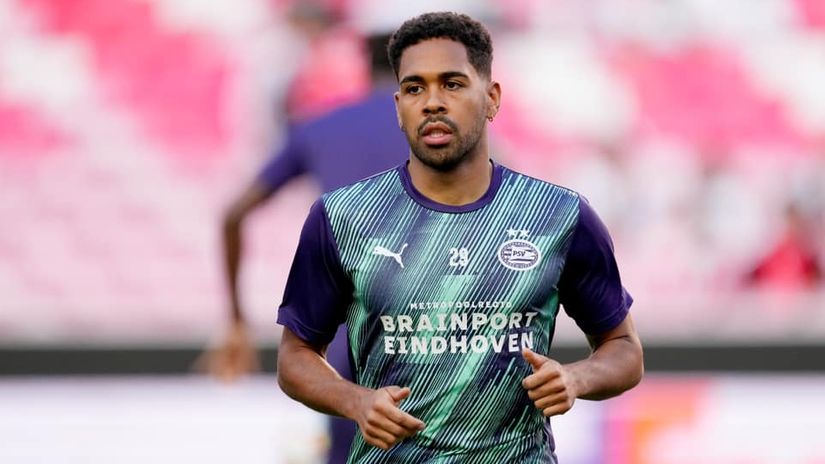 Philipp Mwene © PSV