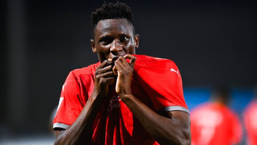 Michael Olunga © Al Duhail 