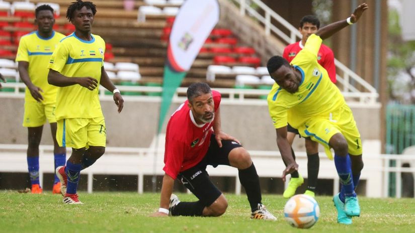 Libya (in red) in action against Gabon © Courtesy 