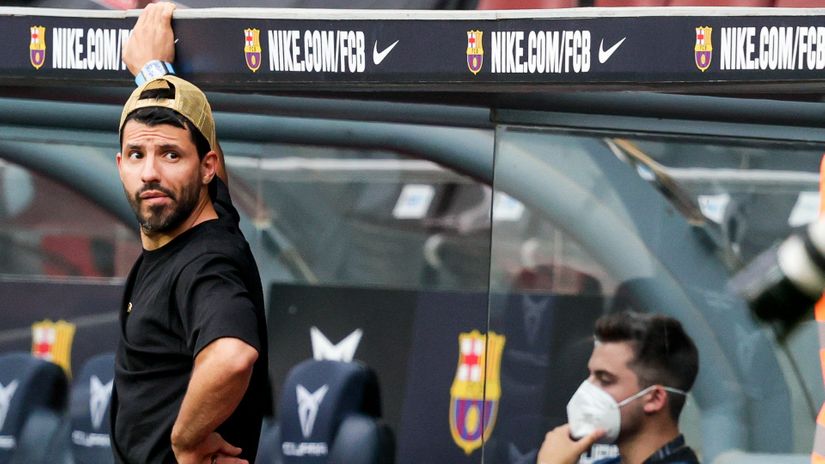 Sergio Aguero at Camp Nou (©David S. Bustamante/Soccrates/Getty Images)