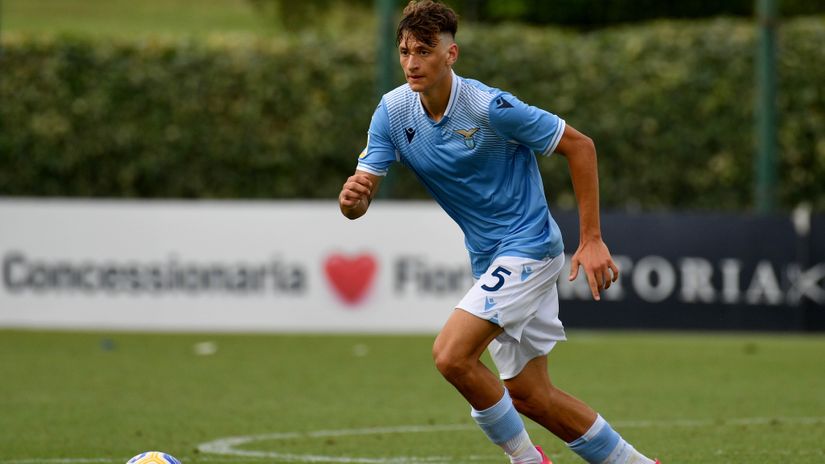 Floriani M debuts for Lazio - M stands for Mussolini