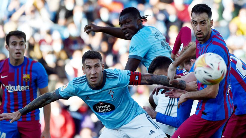 Shambolic Barca throw away two points in a game of two halves (©AFP)