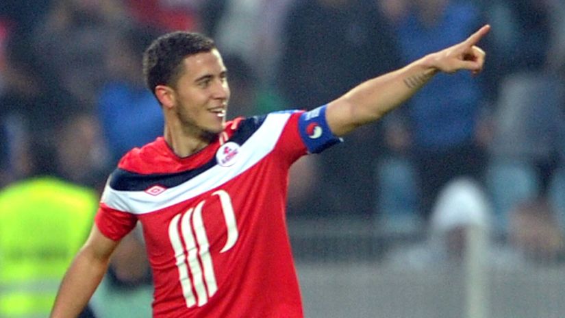 Eden Hazard captaining LOSC Lille in 2012 (©AFP)