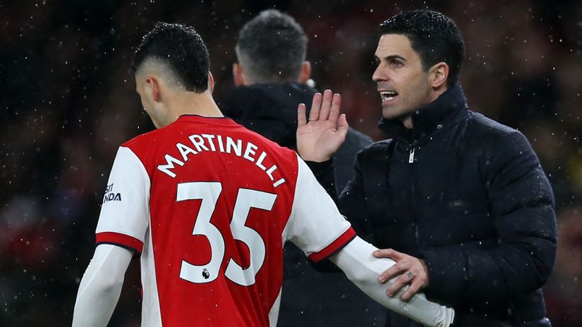 Gabriel Martinelli and Mikel Arteta (©AFP)