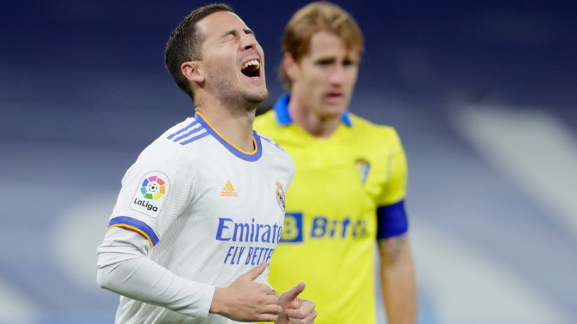 Hazaard's another woeful display (©David S. Bustamante/Soccrates/Getty Images)