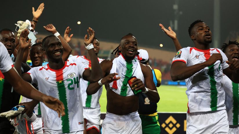 Burkinabe players celebrating (©AFP)