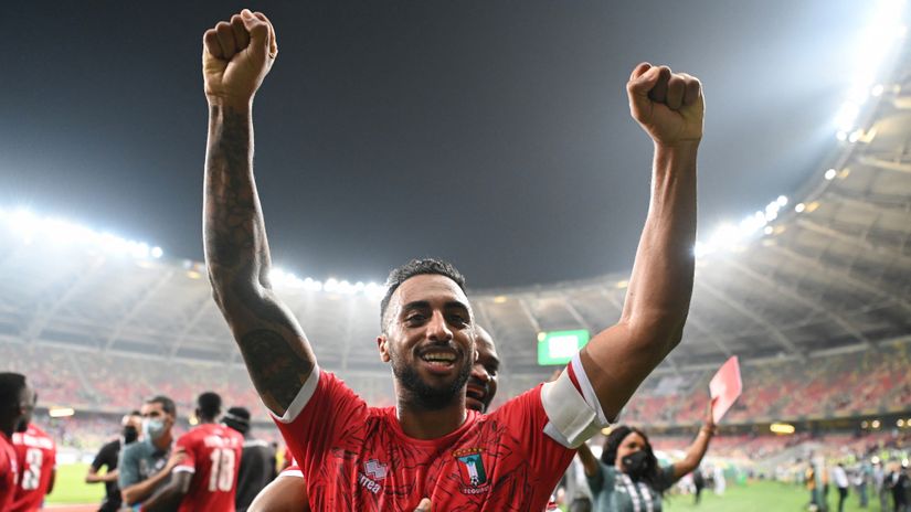 Carlos Akapo Martínez after their quarter-final triumph (©AFP)