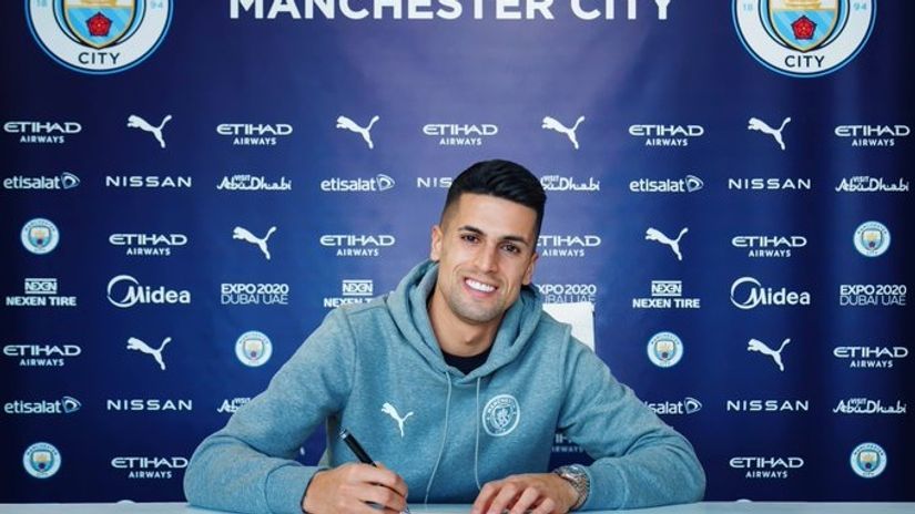 Joao Cancelo (©MCFC)