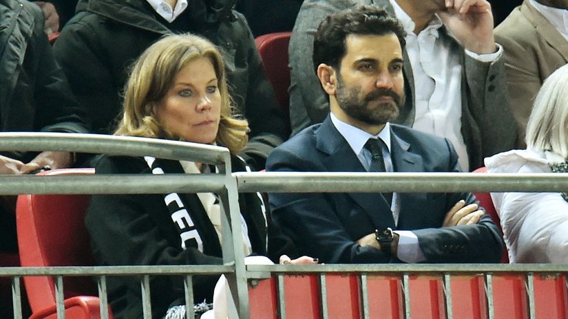 Amanda Staveley and Mehrdad Ghodoussi of Newcastle United (©REUTERS/Peter Powell)