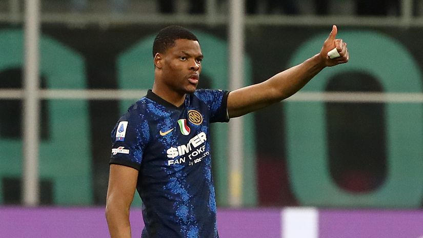 Denzel Dumfries (©Getty Images)