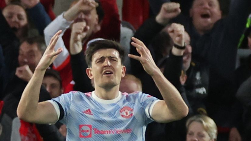 Severe threats to Maguire - the defender warned about a planted bomb in his family home