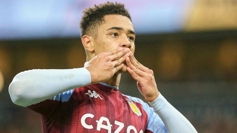Jacob Ramsey loves playing for Aston Villa (©AFP)