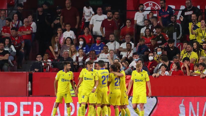 Cadiz players celebrating (©Getty Images)