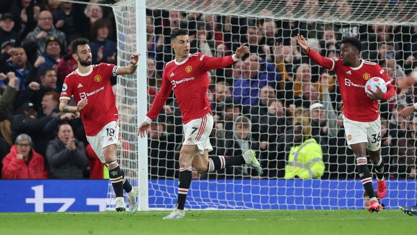 Fernandes, Ronaldo & Elanga (©Gallo Images)