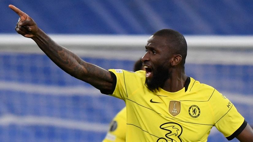 Antonio Rudiger says goodbye to Chelsea (©AFP)