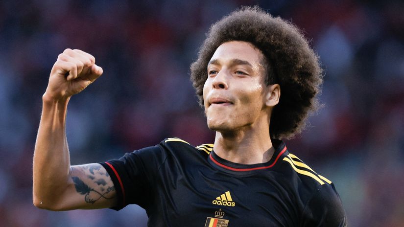 Axel Witsel is wanted in the south of France (©AFP)