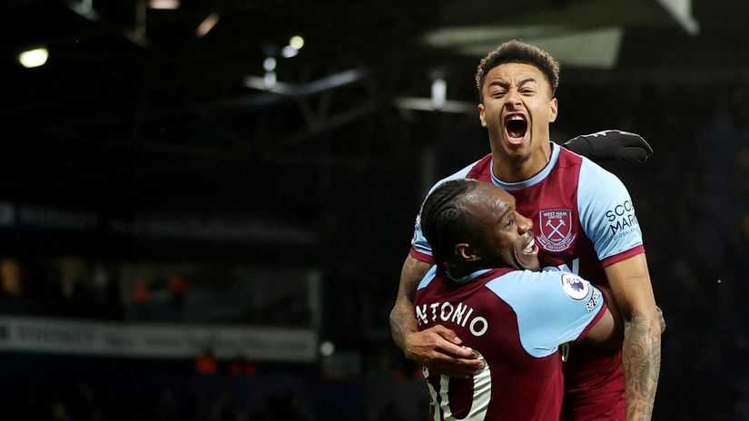 Jesse Lingard celebrating (©Gallo Images)