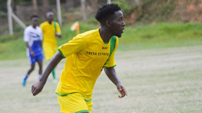 Three top flight clubs jostling to acquire Super League top scorer Elly Saenyi