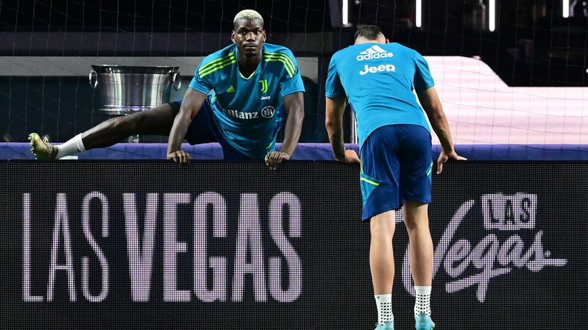 New club but same problems: Pogba out with an injury