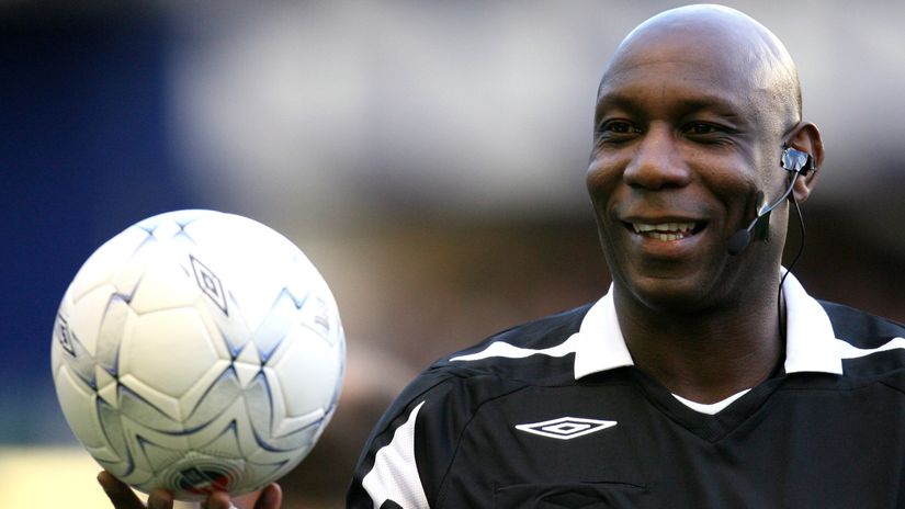 A sad truth: 14 years without a black referee in the Premier League