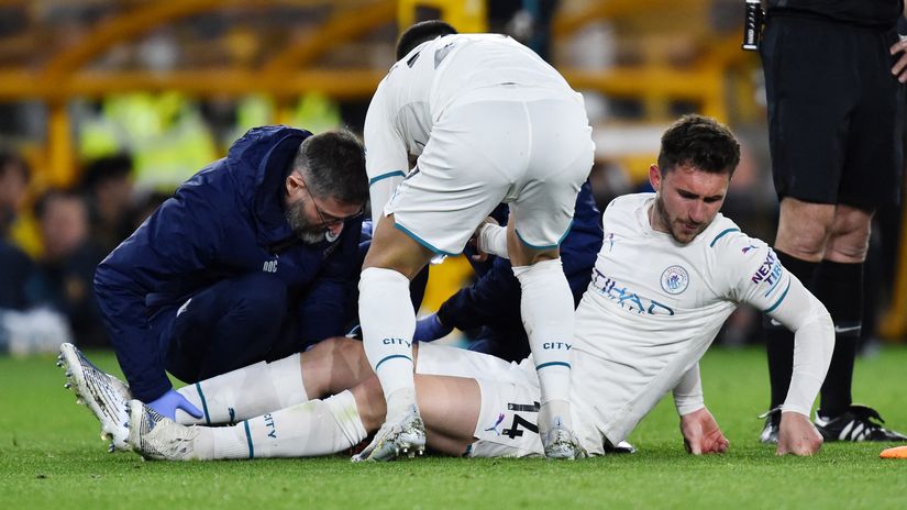 Aymeric Laporte injured (©Gallo Images)