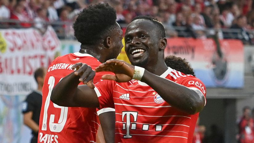 Sadio Mane is off the mark for Bayern (©AFP)