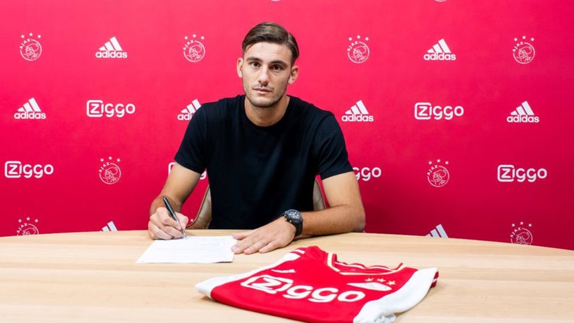 Lorenzo Lucca (©AFC AJAX)