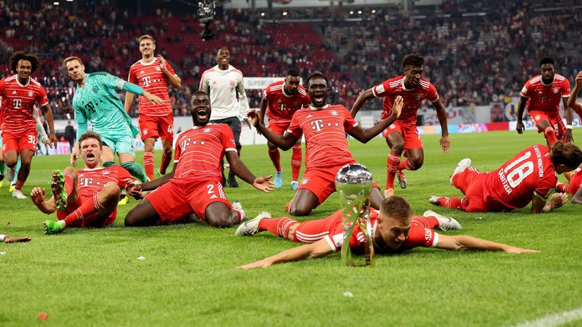 Bundesliga starts and guess what - only a miracle can prevent Bayern from winning the 11th in a row